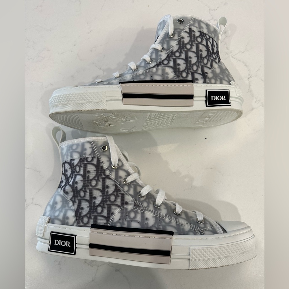Dior b23